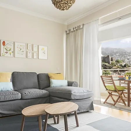 Jasmineiro Ii By An Island *