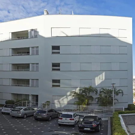 Jasmineiro Ii By An Island Apartament