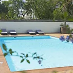 Apartment Jasmineiro Ii By An Island